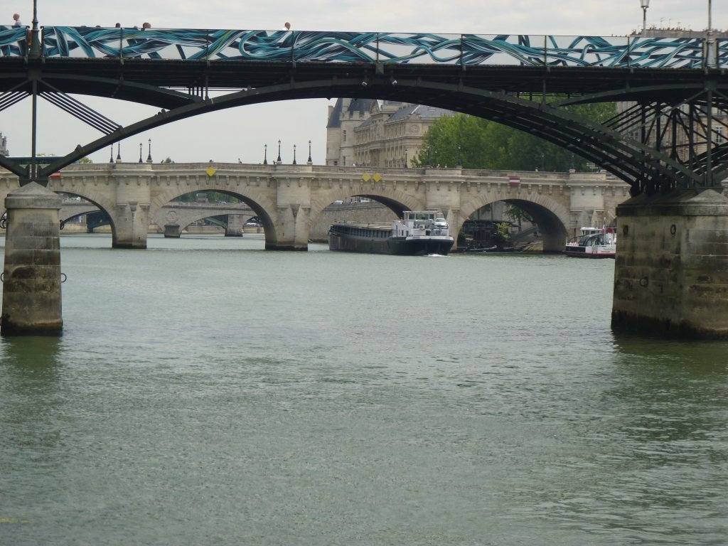 Pont des Arts, Pont Neuf, Pont au Change et Pont Notre-Dame.